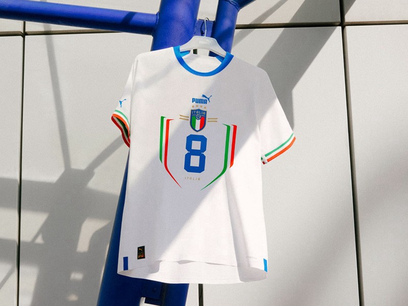 PUMA发布意大利国家队2022年客场球衣