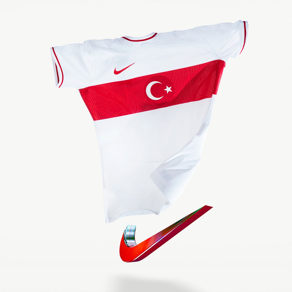 耐克发布土耳其国家队全新主客场球衣