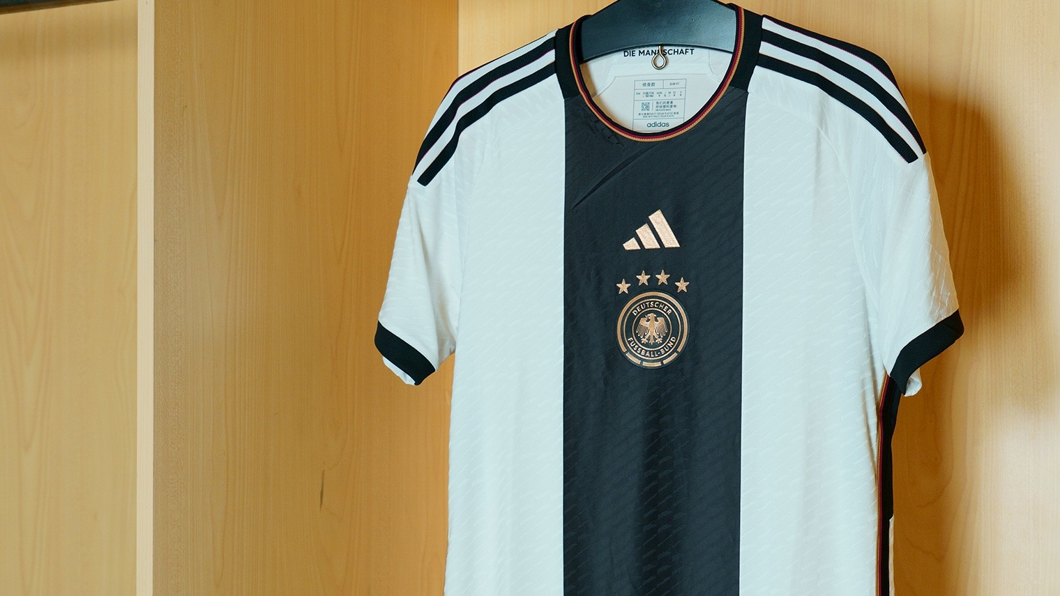 adidas德国国家队2022年世界杯主场球衣球员版