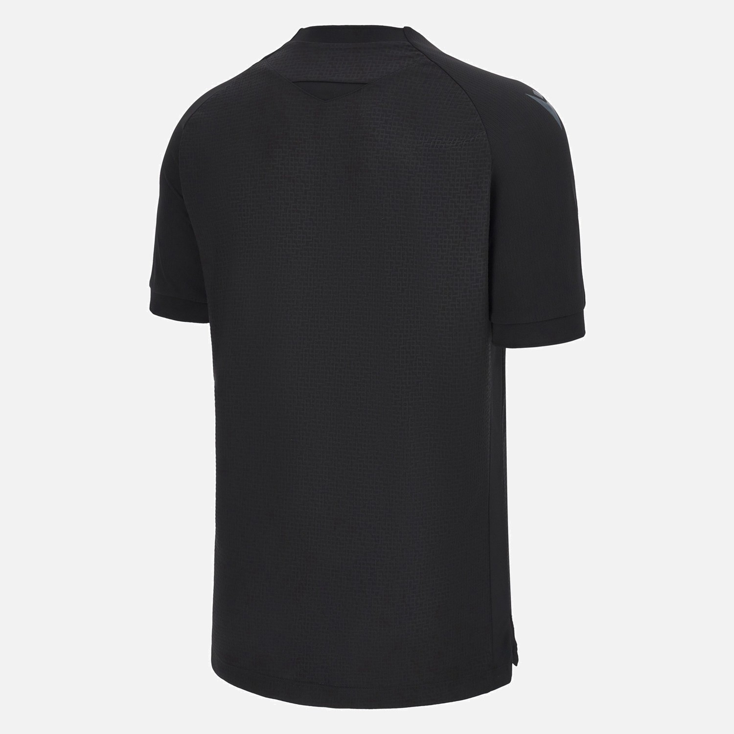 macron发布汉诺威96全黑限量版球衣