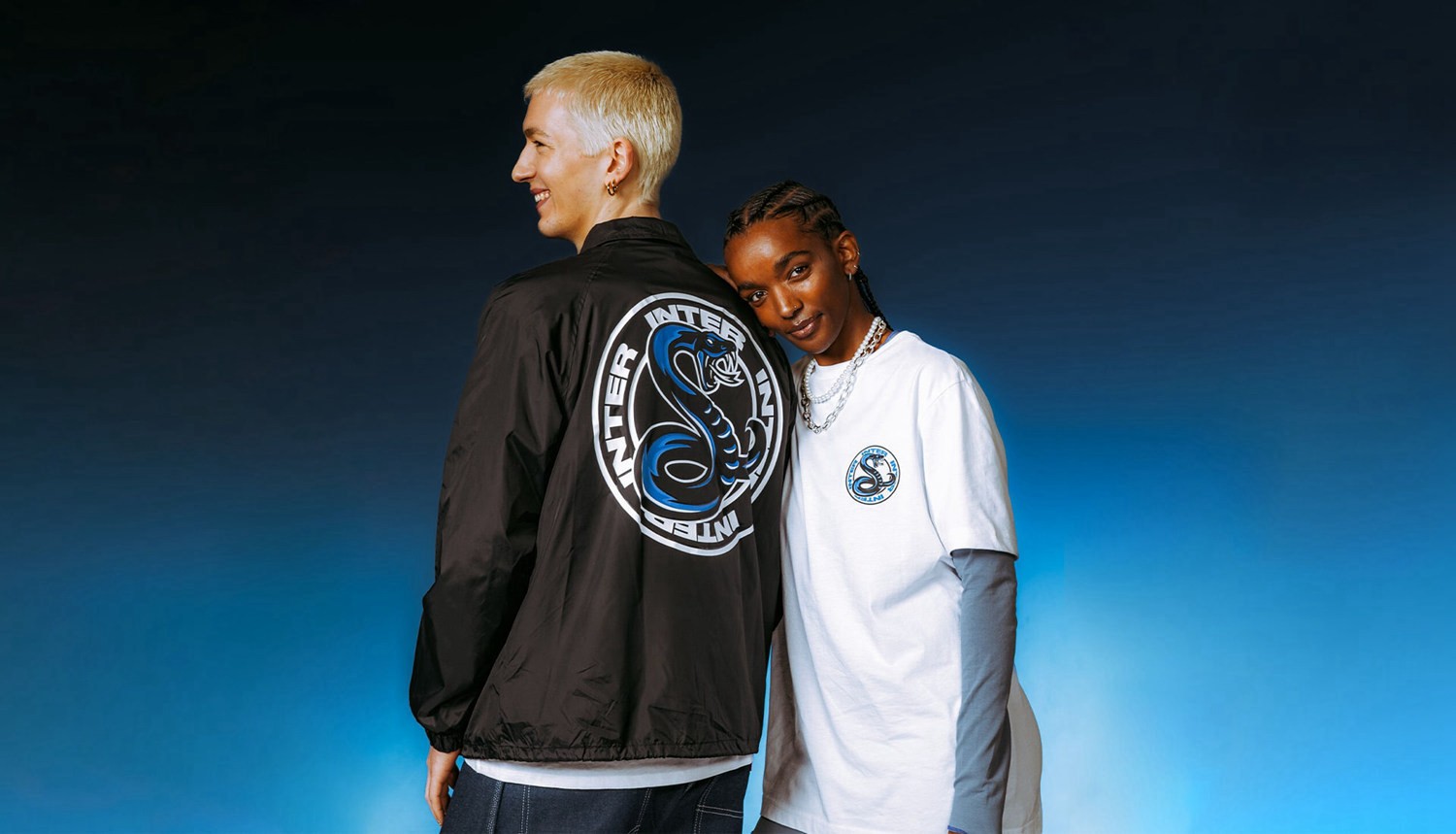 国际米兰推出全新蛇精灵服装系列