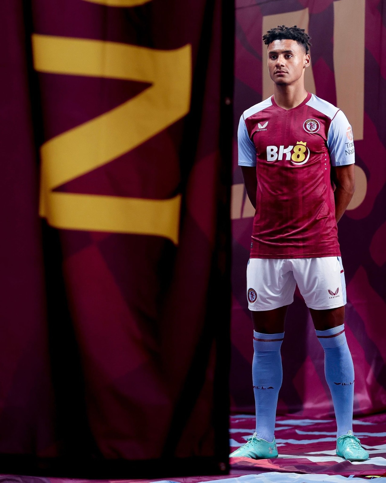 阿斯顿维拉发布202324赛季主场球衣