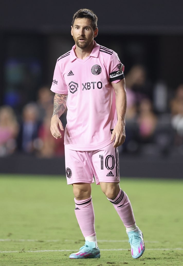 阿迪达斯为梅西推出专属版bienvenidoamiami足球鞋