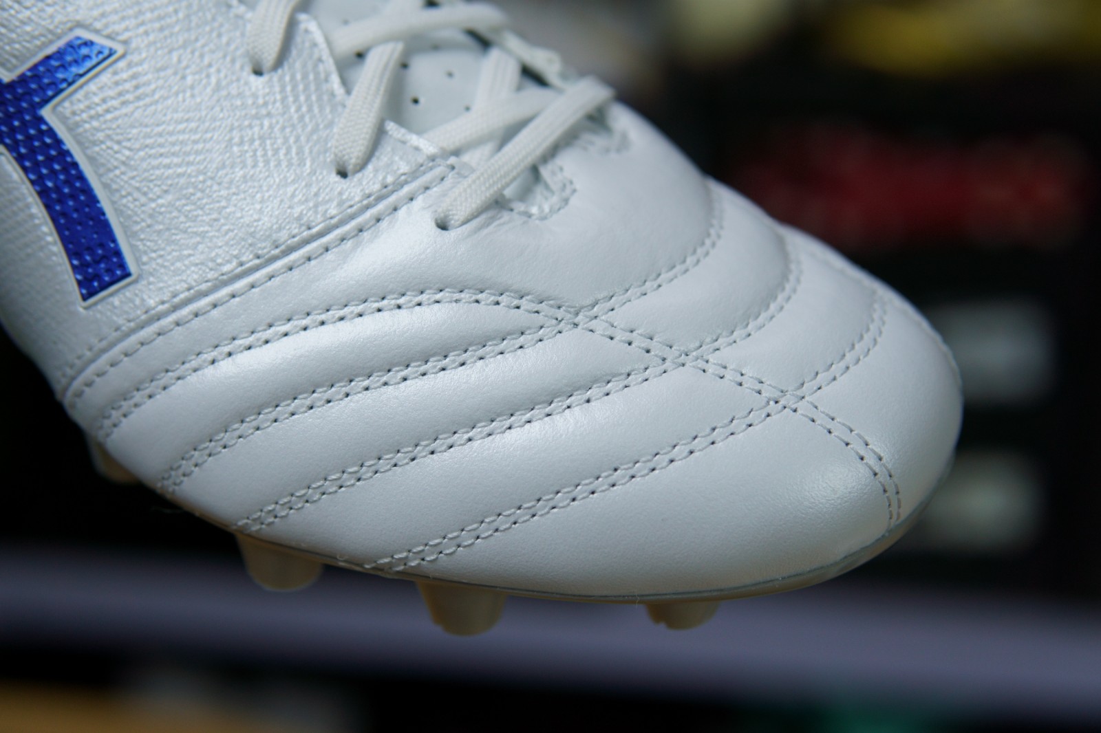 asicsdslightprohgwide足球鞋