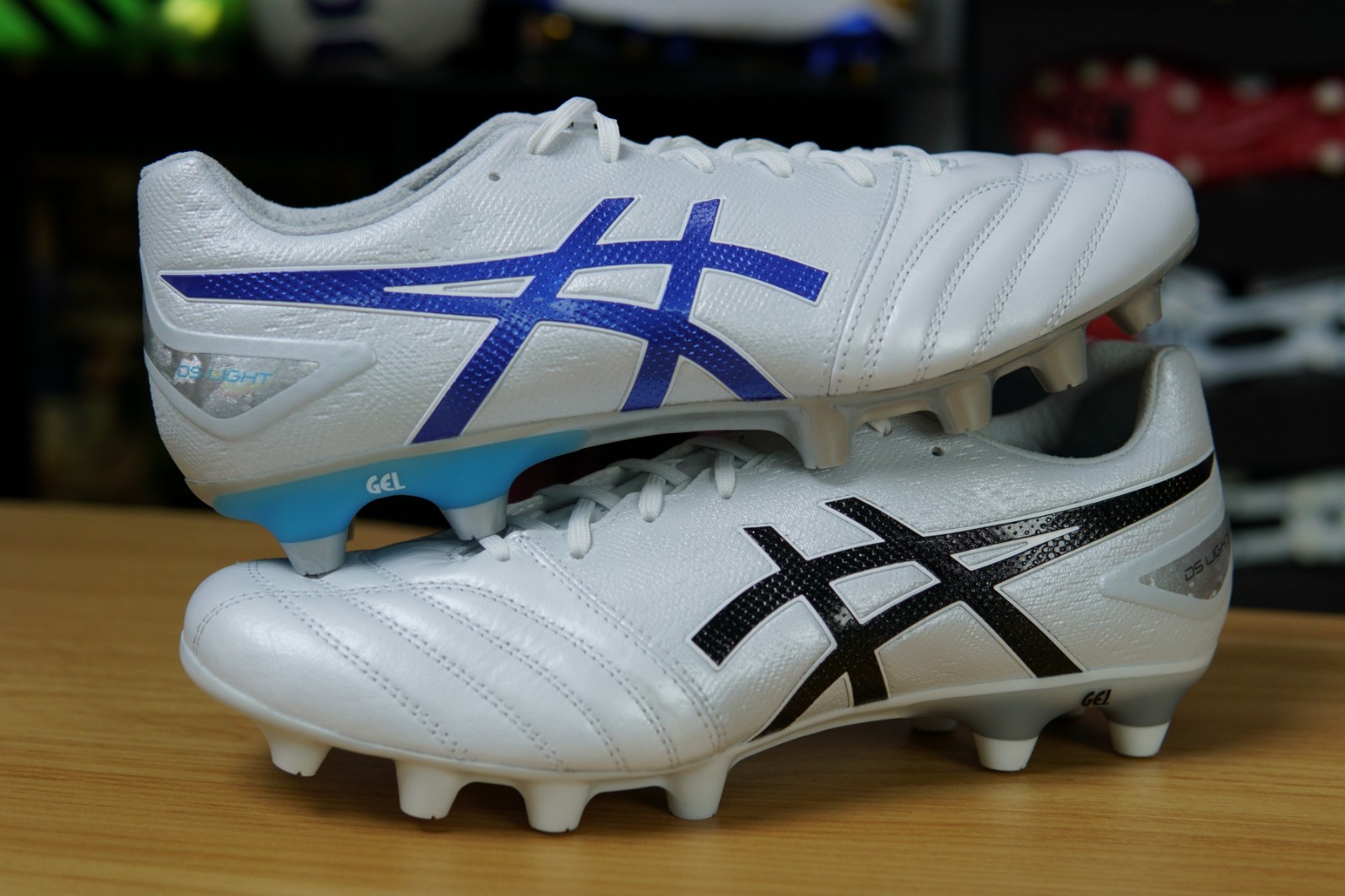 asicsdslightprohgwide足球鞋