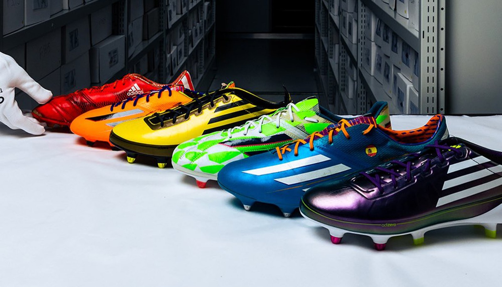 adidas 预告 f50 回归
