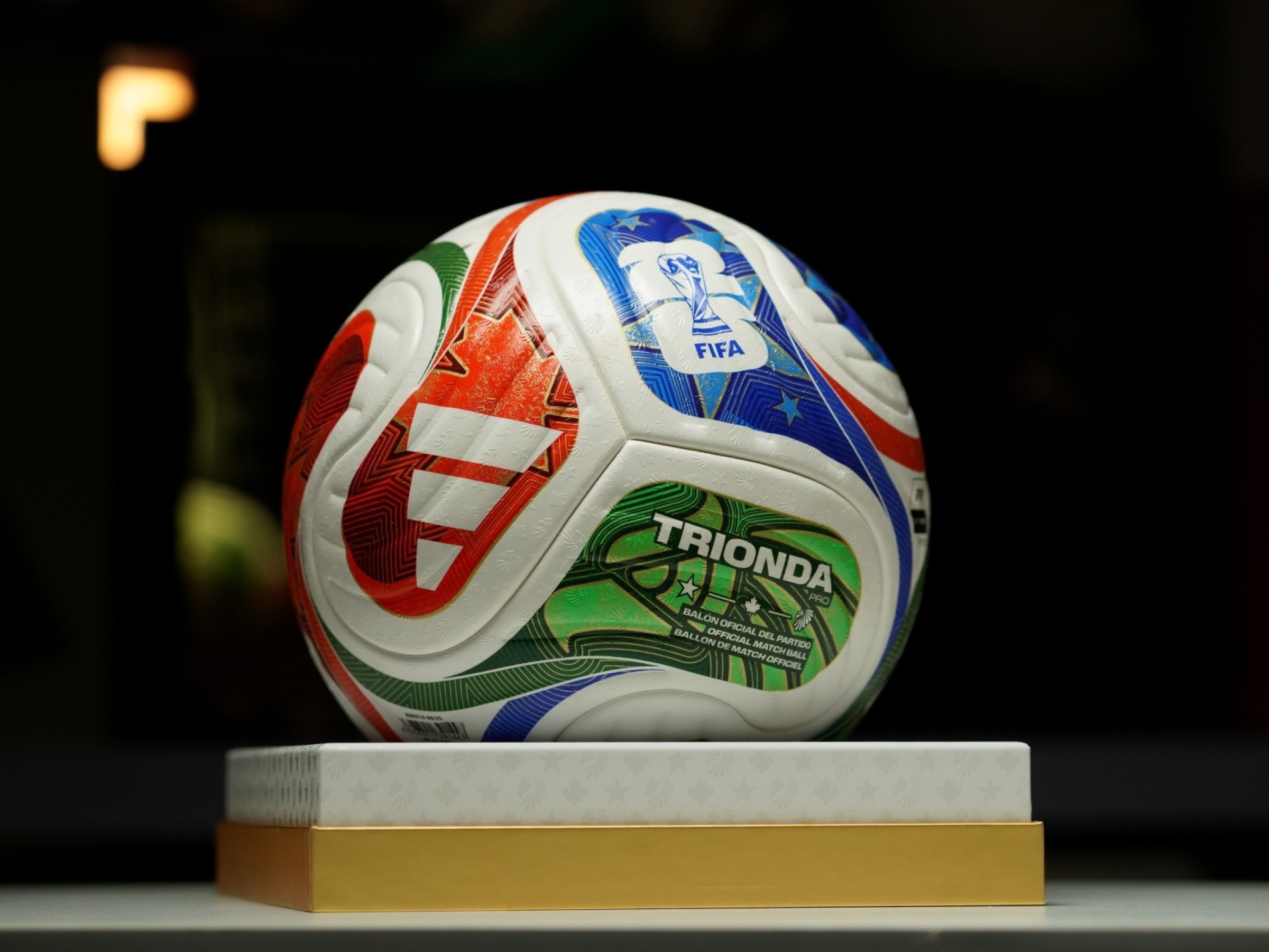 adidas TRIONDA Pro OMBˡ