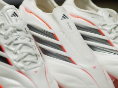 ��������Ь�����ң�adidas Copa Pure 4����Ь