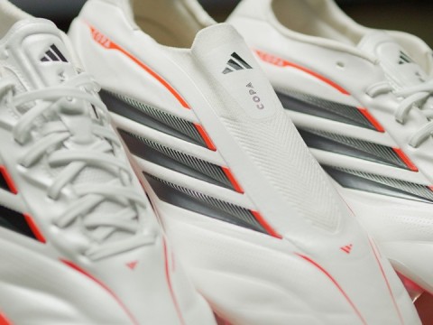 ��������Ь�����ң�adidas Copa Pure 4����Ь
