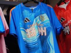 adidas���ݶ�2026�ճ�������������