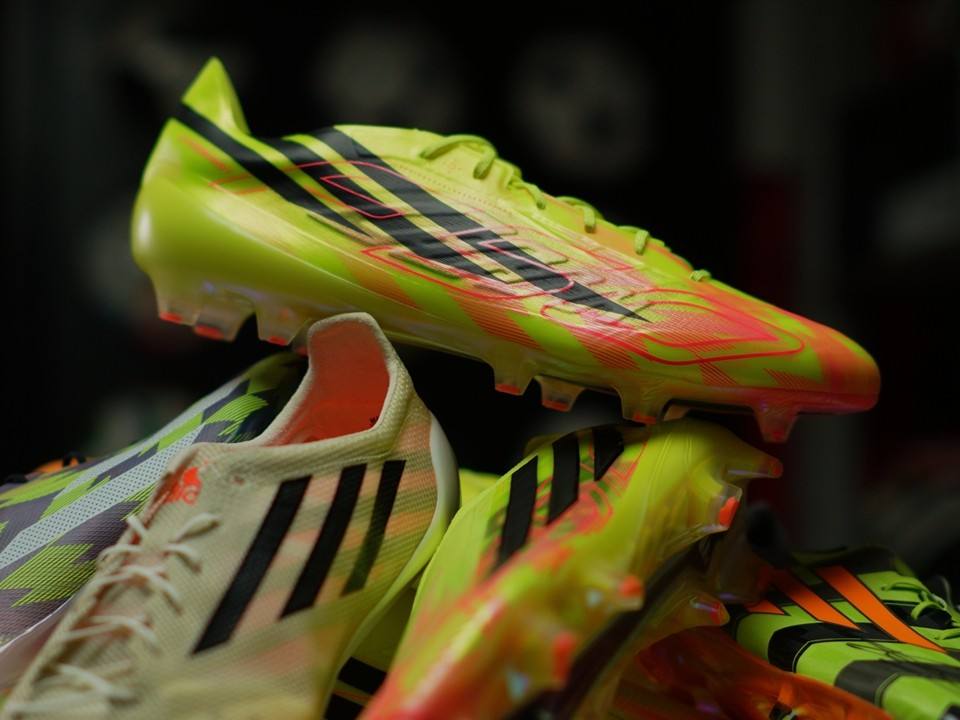 ��������Ь�����ң�adidas F50 Hyperfast EVO����Ь